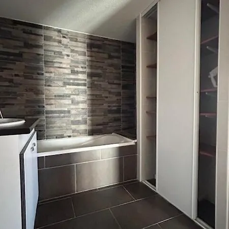 Nouveau - L'ensoleille Terrasse & Atypique - 10 Min Plages - Serenite & Confort - Ideal Famille Parking Et Wifi Gratuit - Speciale