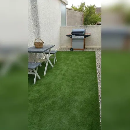 Nouveau - L'ensoleille Terrasse & Atypique - 10 Min Plages - Serenite & Confort - Ideal Famille Parking Et Wifi Gratuit - Speciale Lejlighed