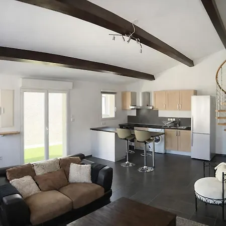 Nouveau - L'ensoleille Terrasse & Atypique - 10 Min Plages - Serenite & Confort - Ideal Famille Parking Et Wifi Gratuit - Speciale *